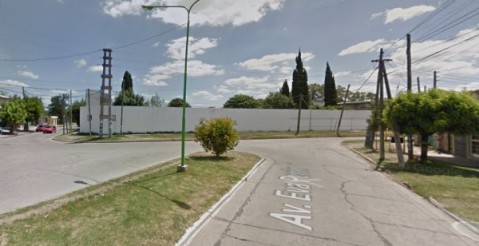 Joven denuncia que un grupo de ladrones la atac&oacute; salvajemente para robarle cerca del Cementerio