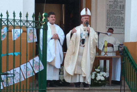 En Gral. Rodríguez, el Arzobispo de Mercedes-Luján oró por enfermos y fallecidos por Covid-19