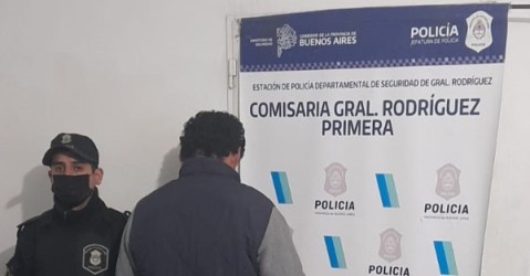 Denunció que su ex pareja la acosaba y violaba una perimetral y lo arrestaron