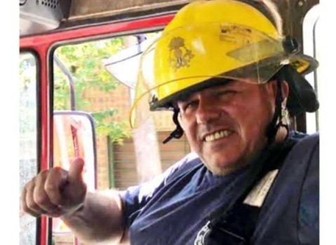 Tristeza por el fallecimiento de un bombero local