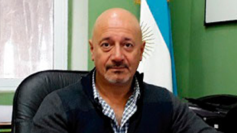 El director del Hospital Sommer salió a responder una acusación por maniobras irregulares en una licitación