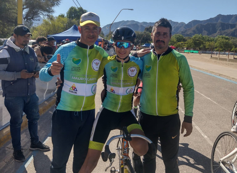 Ciclistas rodriguenses brillaron en un certamen juvenil en Salto y apuntan al Nacional