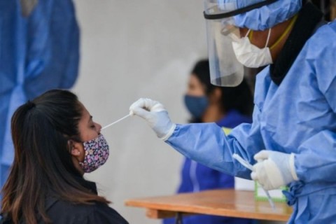 Por obras, el centro de hisopados del “Hospitalito” cambió de sede: nuevo lugar y horarios de atención