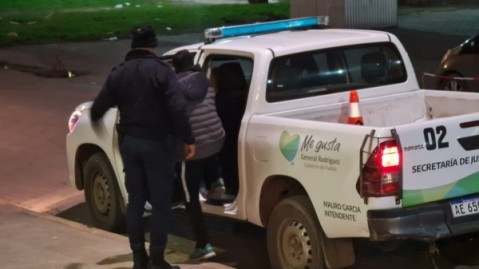 Tensión en barrio fonavi: lincharon a un hombre acusado de agredir y encerrar a su pareja