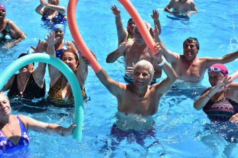 El municipio ofrece actividades de verano para adultos mayores: los días y horarios