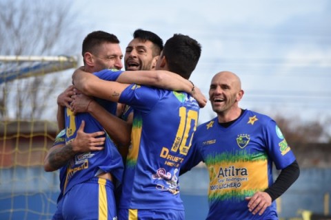 Remontada an&iacute;mica de Alem ante uno de los candidatos