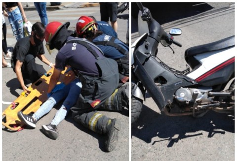 Una motociclista debió ser trasladada al hospital tras un choque con un auto en el centro