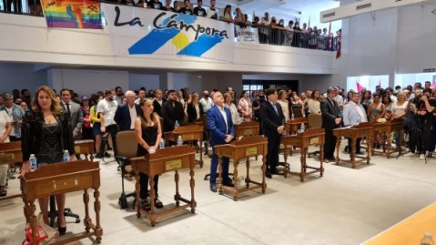 Lo destacado de la jura de los nuevos concejales y las fotos de la primera sesión del HCD que viene