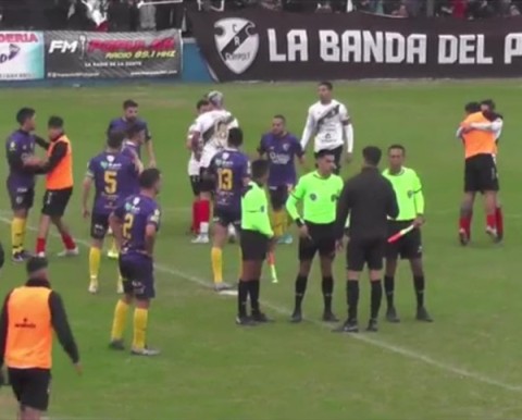 Alem cayó goleado en su visita a Claypole