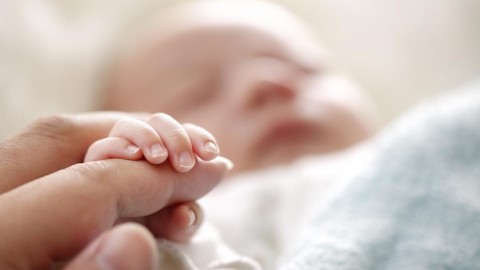 Una salita ofrece controles médicos gratuitos a bebés recién nacidos: dónde y qué día atienden