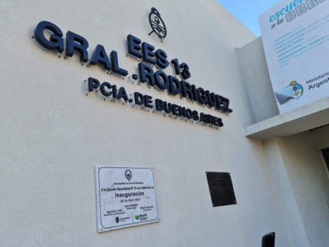 Se inauguró el edificio nuevo de la Escuela Secundaria Nº 13 en Villa Vengochea