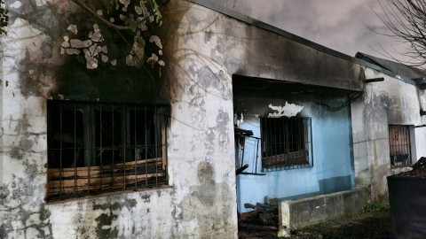 Tragedia en un incendio a metros de la Ruta 28