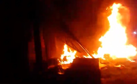 "Roció con nafta y prendió fuego con los chicos adentro": la pesadilla que vive una familia desde hace 7 meses