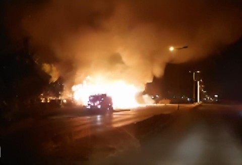 Urgente: incendio en una paletera sobre la Ruta 24