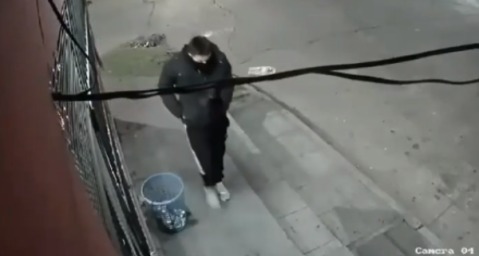 Video: así intentaron robar a mano armada un kiosco