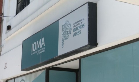 Cuál es el gremio que amenazó con dejar de asistir a pacientes de IOMA en toda la Provincia