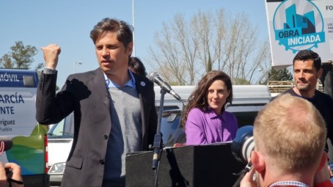 Kiciloff dio un largo discurso en su visita sobre su gestión y disparando críticas a la oposición