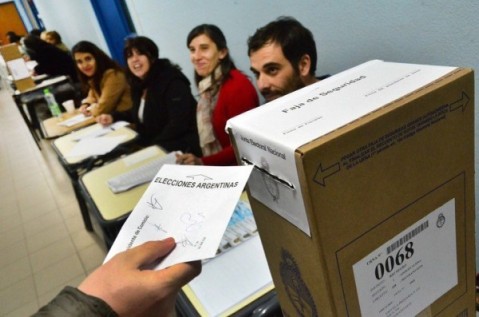 El Gobierno Nacional incrementará la suma pagada a las autoridades de mesa para las próximas elecciones.