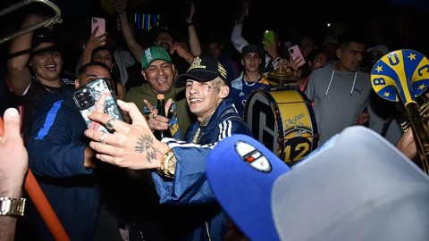 El excéntrico cumpleaños de L-Gante: toro mecánico, barras de Boca y un costoso regalo de su ex