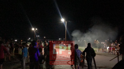 Estalló el barrio Bicentenario tras una denuncia por secuestro y abuso a un nene: qué se sabe al momento