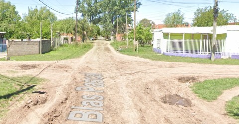 Lo atac&oacute; un ladr&oacute;n a cuchillazos para robarle en el barrio Altos del Oeste