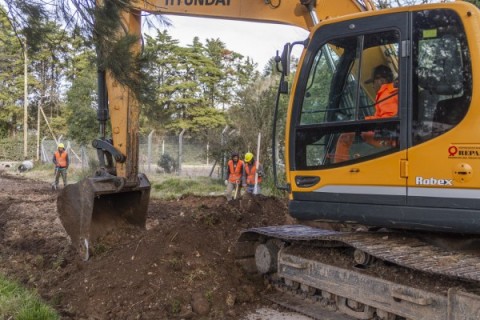 Ríos anunció el proyecto para hacer una circunvalación en la calle Teresa Mastellone