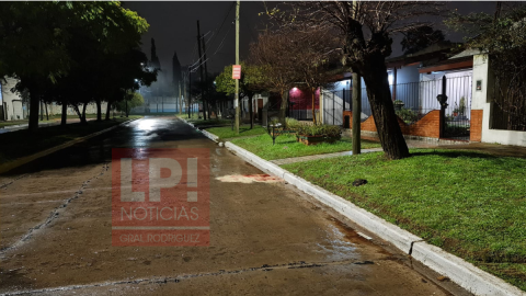 Cómo está la mujer hospitalizada tras el accidente en el que falleció un joven enfermero