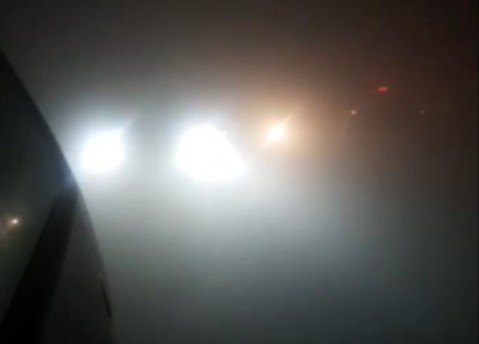 Video: la niebla complicó el tránsito en Ruta 7 durante la noche del domingo