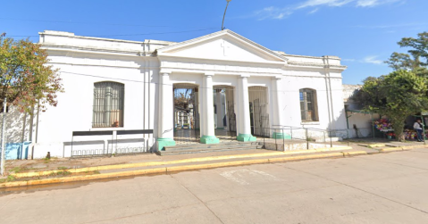 Entró a dejar flores en el cementerio y al salir le habían robado la bicicleta