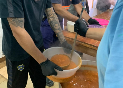 El gremio de Camioneros vuelve a realizar la olla solidaria