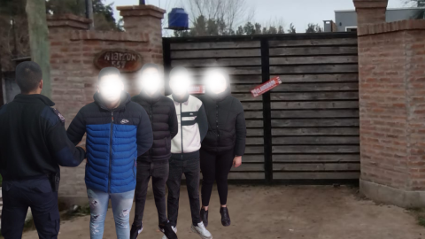 Fiesta ilegal, fuga masiva y jóvenes con drogas: los detalles de la clausura de una quinta en El Casco