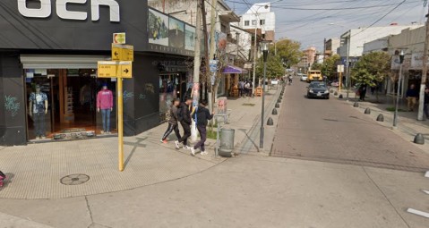 Más detalles de la brutal agresión a un adolescente en la peatonal Whelan