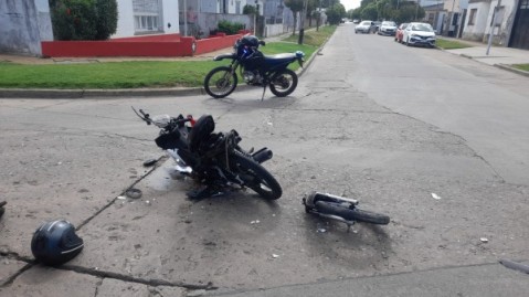 Persecución policial, choque y un menor arrestado en el centro de General Rodríguez