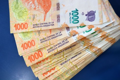 Anuncian bono de $100.000 para una rama de los empleados de comercio: quiénes lo cobrarán