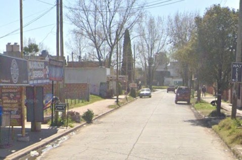 Se neg&oacute; a comprarles una cerveza, le desvalijaron la casa y lo golpearon