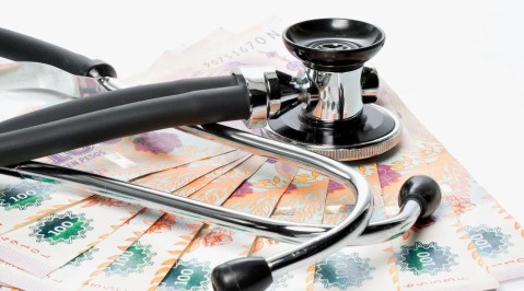 Prepagas: la Justicia dictó un fallo a favor de los afiliados de mayor edad