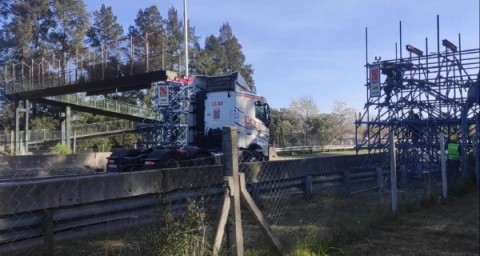 Cerrarán por 6 horas una mano del Acceso Oeste por el montaje del nuevo puente peatonal