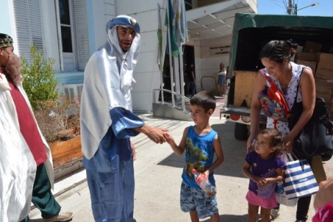 Los Reyes Magos recorrerán este viernes las plazas de los barrios y el Predio de la estación