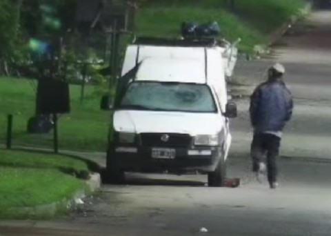 Video: atraparon a un ladrón cuando intentaba robar en plena madrugada