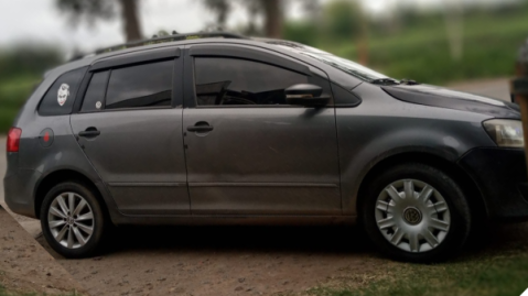 Le robaron el auto de su garaje mientras estaba en su casa: "Estuve a punto de cruz&aacute;rmelos"