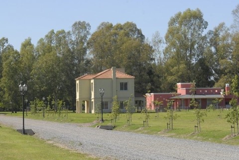 Terror en un country de General Rodríguez: violentos ladrones sorprendieron y robaron a una familia