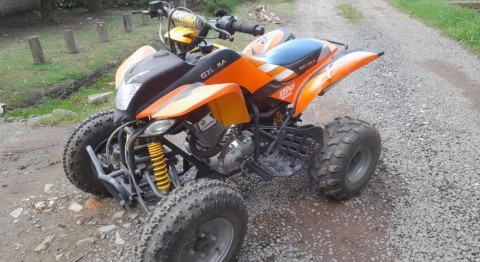 Docente volvió de trabajar a su casa del barrio Los Naranjitos y detectó que habían entrado a robarle