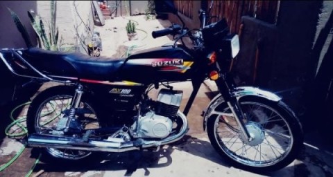 Inseguridad en barrio Villa Sarmiento: entraron a su casa y le robaron la moto