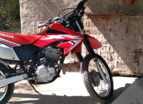 Motochorros dispararon al aire para amedrentarlo y robarle la moto