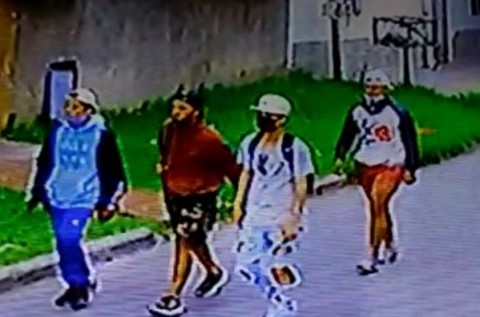 Robo pira&ntilde;a en el centro de General Rodr&iacute;guez: as&iacute; asaltaron a dos chicas y les quitaron el auto