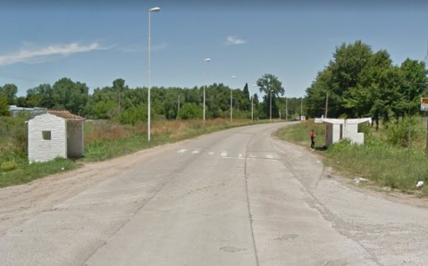 Bomberos y SAME debieron asistir a un camionero tras un accidente en Ruta 24