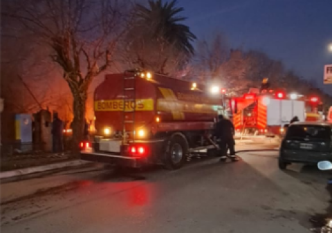 Incendio en el Museo Ferroviario: investigan si fue intencional