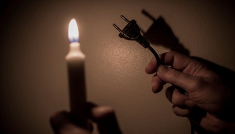 Varios cortes de energ&iacute;a tras el temporal en la zona Este del distrito