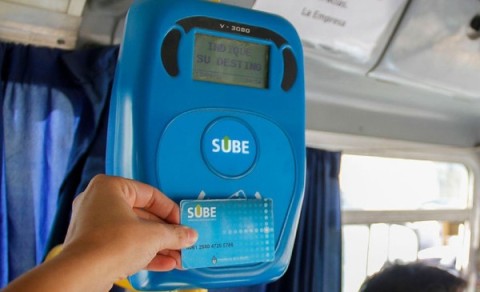 Cómo acceder al descuento de 55% del boleto con tarjeta SUBE para beneficiarios de ANSES