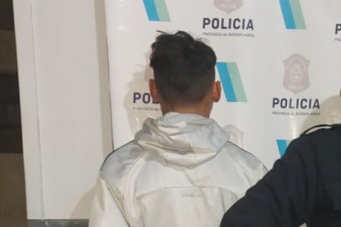 Cumpl&iacute;a prisi&oacute;n domiciliaria, se sac&oacute; la tobillera electr&oacute;nica y fue arrestado